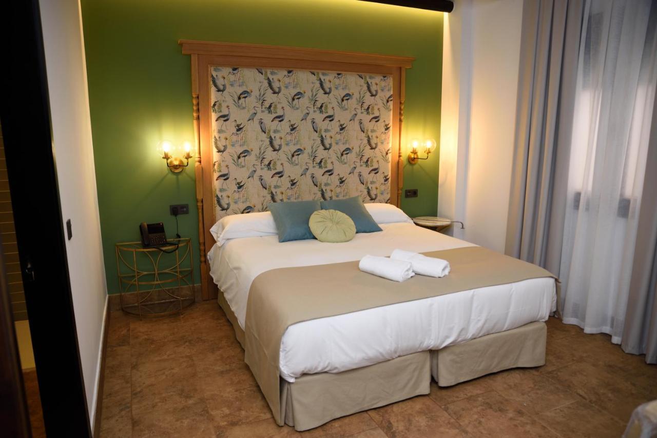 Hostal Rural Santa Habitaciones Aldea DЭль-Росио Экстерьер фото