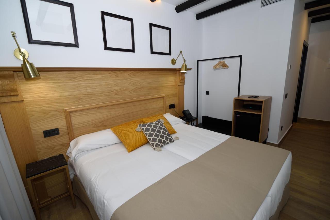 Hostal Rural Santa Habitaciones Aldea DЭль-Росио Экстерьер фото