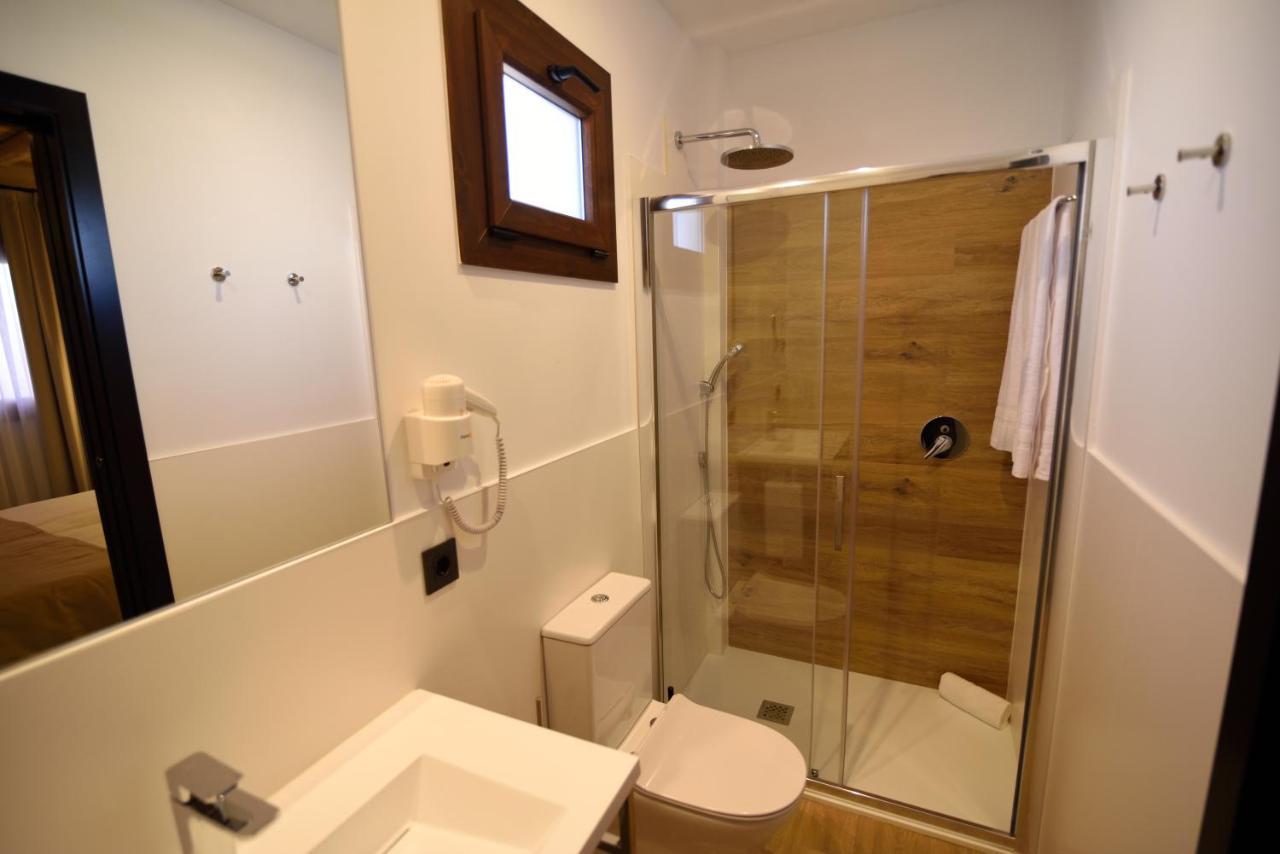 Hostal Rural Santa Habitaciones Aldea DЭль-Росио Экстерьер фото